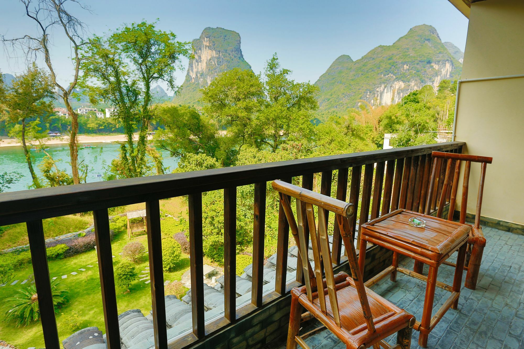 Yangshuo River Lodge Hotel Exterior foto